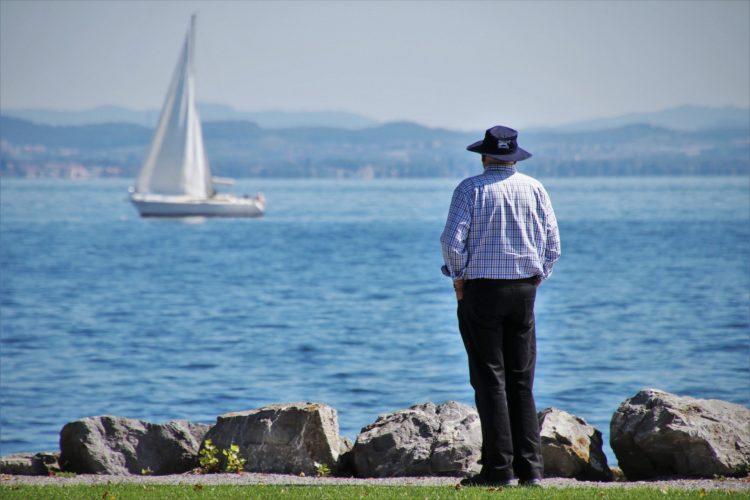 10 Best Roth IRA Stocks Hedge Funds are Buying